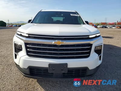Piąte zdjęcie samochodu w środku: 2024 CHEVROLET TRAVERSE LT VIN:1GNERGKS2RJ199327 - miniatura