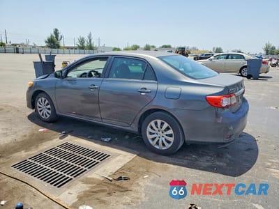 Drugie zdjęcie samochodu z przodu: 2013 TOYOTA COROLLA LE VIN:2T1BU4EE3DC127250 - miniatura