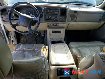 Zdjęcie 8 z 13 samochodu: 2002 CHEVROLET SUBURBAN K1500 VIN:3GNFK16T62G350816 - miniatura
