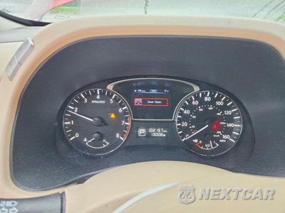 Zdjęcie 9 z 12 samochodu: 2014 NISSAN PATHFINDER SV VIN:5N1AR2MM7EC708234 - miniatura