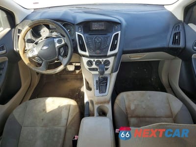 Zdjęcie 8 z 12 samochodu: 2012 FORD FOCUS SE VIN:1FAHP3F26CL122153 - miniatura