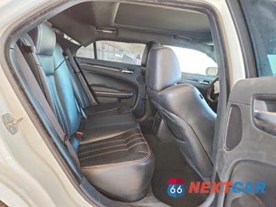 Zdjęcie 10 z 12 samochodu: 2022 CHRYSLER 300 S VIN:2C3CCABG5NH127161 - miniatura