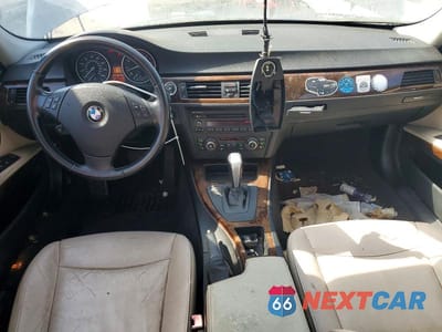 Zdjęcie 8 z 12 samochodu: 2011 BMW 328 I VIN:WBAPH7C52BE679862 - miniatura