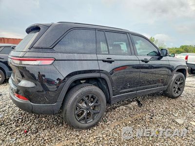 Trzecie zdjęcie samochodu z tyłu: 2025 JEEP GRAND CHEROKEE LAREDO VIN:1C4RJGAG7S8792340 - miniatura
