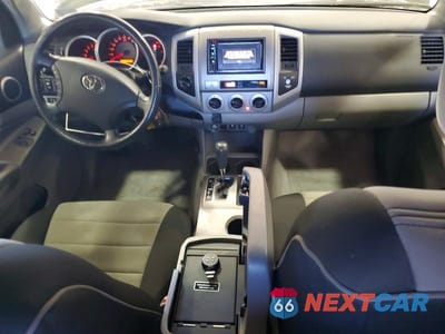 Zdjęcie 8 z 12 samochodu: 2010 TOYOTA TACOMA V6 VIN:5TEUU4EN9AZ675316 - miniatura