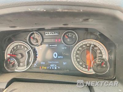 Zdjęcie 9 z 12 samochodu: 2016 RAM 3500 SLT VIN:3C63R3HL7GG372323 - miniatura