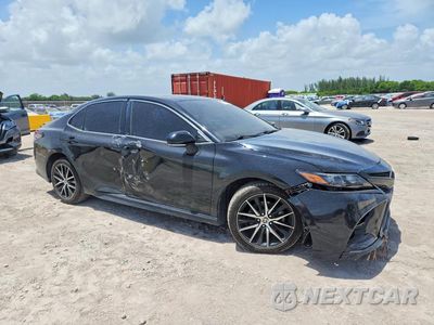 Czwarte zdjęcie samochodu z boku: 2022 TOYOTA CAMRY SE VIN:4T1G11AK6NU664199 - miniatura