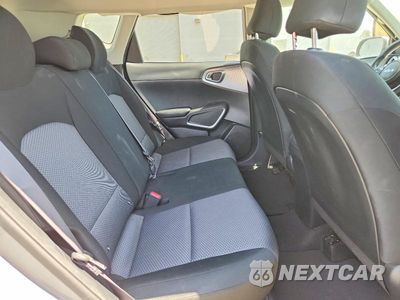 Zdjęcie 10 z 12 samochodu: 2023 KIA SOUL LX VIN:KNDJ23AU5P7861015 - miniatura