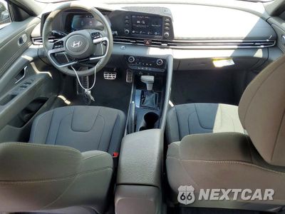 Zdjęcie 8 z 12 samochodu: 2025 HYUNDAI ELANTRA SEL SPORT VIN:KMHLM4DG7SU031415 - miniatura