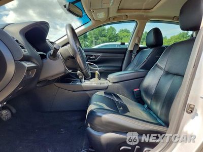 Zdjęcie 7 z 12 samochodu: 2017 NISSAN ALTIMA 2.5 SL VIN:1N4AL3AP2HC119371 - miniatura