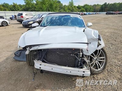 Piąte zdjęcie samochodu w środku: 2017 FORD MUSTANG I4 CONVERTIBLE VIN:1FATP8UH7H5238410 - miniatura