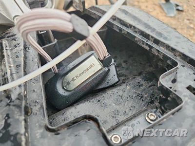 Zdjęcie 8 z 9 samochodu: 2008 KAWASAKI ZG1400 A VIN:JKBZGNA168A010065 - miniatura