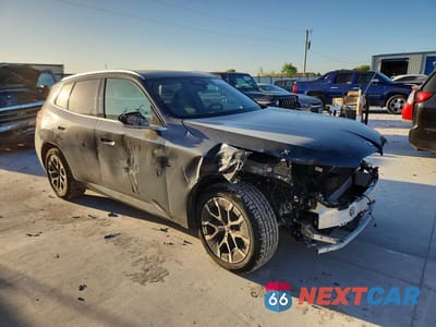 Czwarte zdjęcie samochodu z boku: 2026 BMW X3 30 XDRIVE VIN:5UX53GP02T9440358 - miniatura