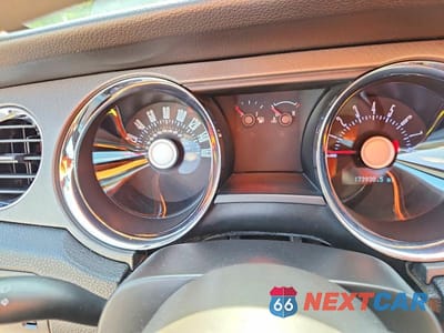 Zdjęcie 9 z 12 samochodu: 2012 FORD MUSTANG VIN:1ZVBP8AM6C5253705 - miniatura