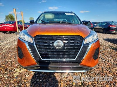 Piąte zdjęcie samochodu w środku: 2021 NISSAN KICKS SV VIN:3N1CP5CV8ML544772 - miniatura