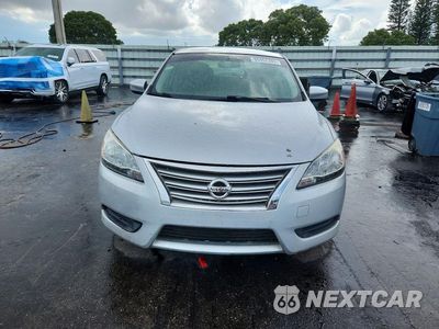 Piąte zdjęcie samochodu w środku: 2013 NISSAN SENTRA S VIN:1N4AB7AP0DN902245 - miniatura