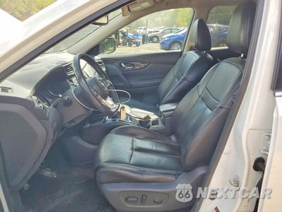 Zdjęcie 7 z 12 samochodu: 2017 NISSAN ROGUE SL VIN:5N1AT2MV3HC824979 - miniatura