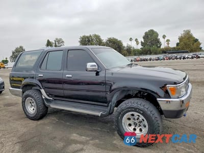 Czwarte zdjęcie samochodu z boku: 1993 TOYOTA 4RUNNER SR5 V6 VIN:JT3VN29VXP0013757 - miniatura