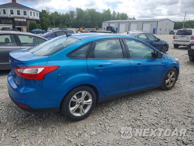 Trzecie zdjęcie samochodu z tyłu: 2014 FORD FOCUS SE VIN:1FADP3F21EL188241 - miniatura