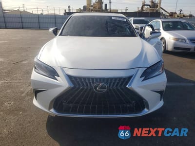 Piąte zdjęcie samochodu w środku: 2025 LEXUS ES 300H LUXURY VIN:58AEA1C13SU076597 - miniatura