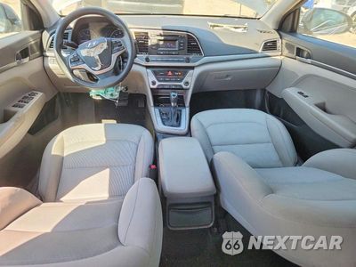 Zdjęcie 8 z 12 samochodu: 2017 HYUNDAI ELANTRA SE VIN:KMHD74LF9HU394733 - miniatura