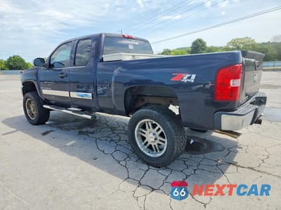 Drugie zdjęcie samochodu z przodu: 2008 CHEVROLET SILVERADO K1500 VIN:2GCEK19J781212816 - miniatura