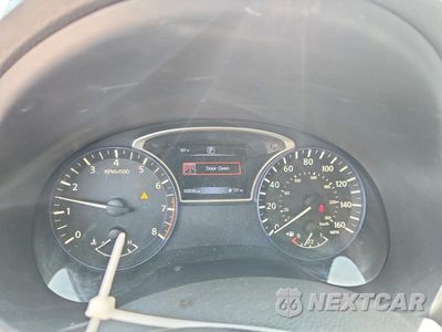 Zdjęcie 9 z 12 samochodu: 2017 NISSAN ALTIMA 2.5 SR VIN:1N4AL3AP4HC133272 - miniatura