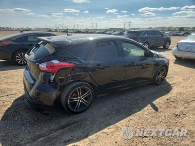 Trzecie zdjęcie samochodu z tyłu: 2015 FORD FOCUS ST VIN:1FADP3L98FL253475 - miniatura
