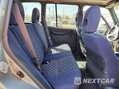 Zdjęcie 10 z 12 samochodu: 2000 TOYOTA RAV4 BASE VIN:JT3GP10V8Y7067240 - miniatura