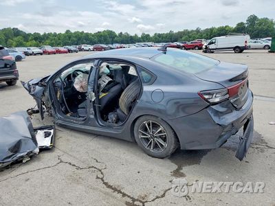 Drugie zdjęcie samochodu z przodu: 2022 KIA FORTE LXS VIN:3KPF24AD0NE500297 - miniatura