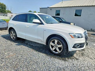 Czwarte zdjęcie samochodu z boku: 2012 AUDI Q5 PRESTIGE VIN:WA1WKAFP5CA094884 - miniatura