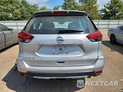 Zdjęcie 6 z 12 samochodu: 2019 NISSAN ROGUE S VIN:5N1AT2MT8KC784078 - miniatura