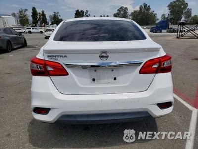 Zdjęcie 6 z 12 samochodu: 2019 NISSAN SENTRA S VIN:3N1AB7AP6KY355673 - miniatura