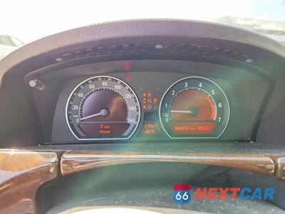 Zdjęcie 9 z 12 samochodu: 2008 BMW 750 I VIN:WBAHL83568DT12017 - miniatura