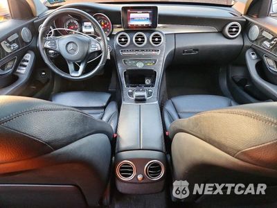 Zdjęcie 8 z 12 samochodu: 2015 MERCEDES-BENZ C 300 4MATIC VIN:55SWF4KB9FU054128 - miniatura