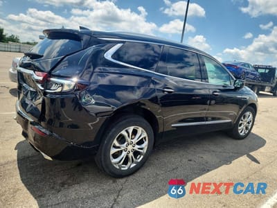Trzecie zdjęcie samochodu z tyłu: 2021 BUICK ENCLAVE AVENIR VIN:5GAEVCKW8MJ242661 - miniatura