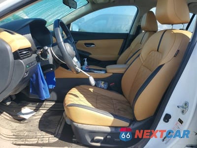 Zdjęcie 7 z 12 samochodu: 2021 NISSAN SENTRA SV VIN:3N1AB8CV5MY295292 - miniatura