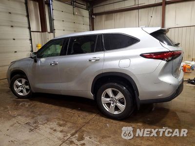 Drugie zdjęcie samochodu z przodu: 2021 TOYOTA HIGHLANDER LE VIN:5TDBZRBH4MS150766 - miniatura