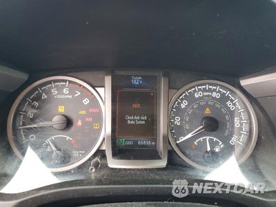 Zdjęcie 9 z 13 samochodu: 2019 TOYOTA TACOMA SR5 V6 VIN:5TFAZ5CN4KX079293 - miniatura