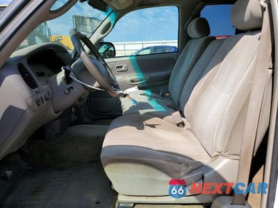 Zdjęcie 7 z 12 samochodu: 2000 TOYOTA TUNDRA SR5 VIN:5TBBT441XYS030375 - miniatura