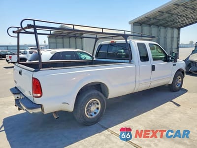 Trzecie zdjęcie samochodu z tyłu: 2003 FORD F250 SUPER DUTY VIN:3FTNX20L73MB24047 - miniatura