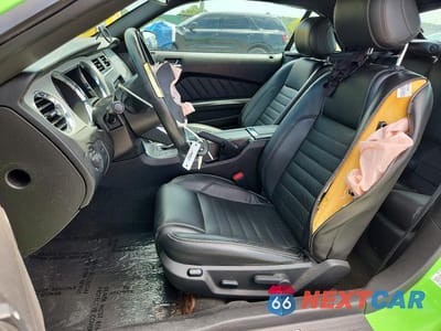 Zdjęcie 7 z 12 samochodu: 2013 FORD MUSTANG GT VIN:1ZVBP8FF3D5233293 - miniatura