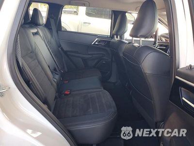 Zdjęcie 10 z 12 samochodu: 2025 MITSUBISHI OUTLANDER SE VIN:JA4J4VA87SZ042975 - miniatura