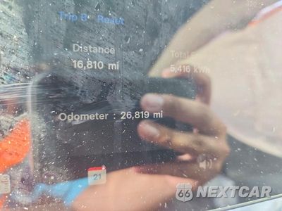 Zdjęcie 9 z 12 samochodu: 2025 TESLA MODEL Y VIN:7SAYGDEF6SF232158 - miniatura