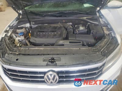 Zdjęcie 11 z 12 samochodu: 2018 VOLKSWAGEN PASSAT SE VIN:1VWBA7A36JC021889 - miniatura