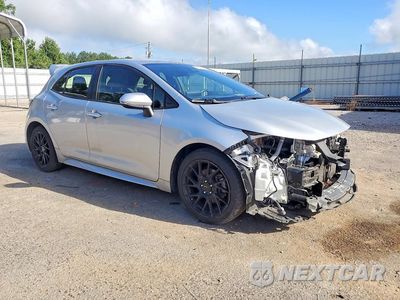 Czwarte zdjęcie samochodu z boku: 2019 TOYOTA COROLLA HATCHBACK SE VIN:JTNK4RBE2K3017504 - miniatura