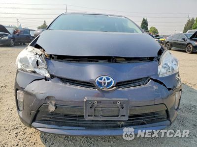 Piąte zdjęcie samochodu w środku: 2012 TOYOTA PRIUS FOUR VIN:JTDKN3DU0C1497557 - miniatura