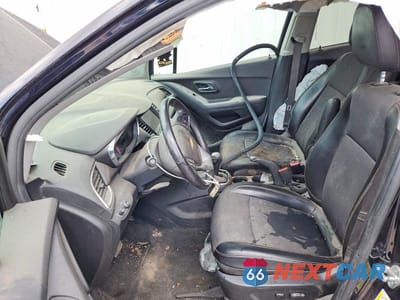 Zdjęcie 7 z 11 samochodu: 2021 CHEVROLET TRAX 1LT VIN:KL7CJLSB6MB313359 - miniatura