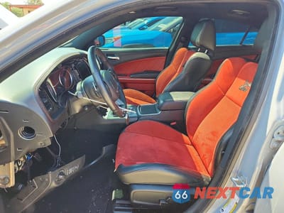 Zdjęcie 7 z 13 samochodu: 2021 DODGE CHARGER SCAT PACK VIN:2C3CDXGJ9MH669205 - miniatura