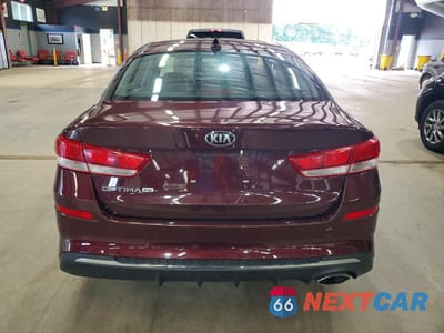 Zdjęcie 6 z 12 samochodu: 2020 KIA OPTIMA LX VIN:5XXGT4L3XLG411525 - miniatura